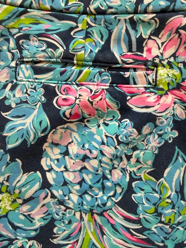 Lilly Pulitzer Buttercup Knit Shorts High Tide Navy Pineapple Paradise Size 12 - Image 7