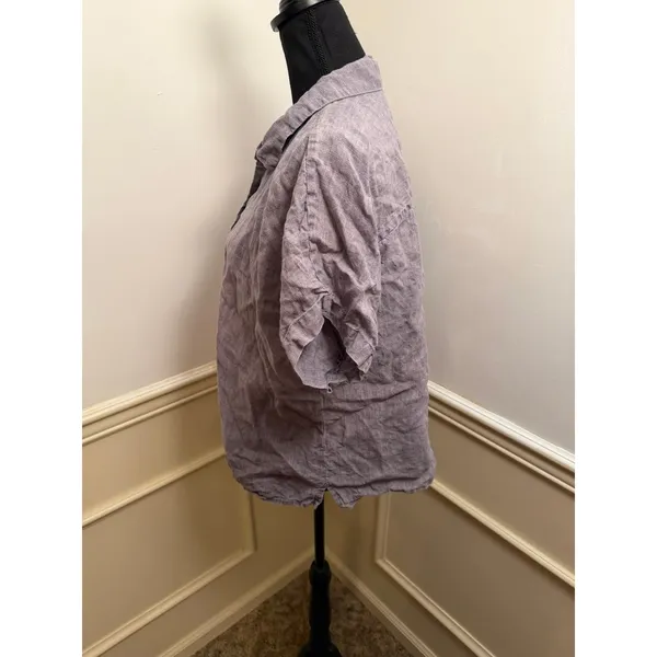 Eileen Fisher Washed Organic Linen Short Sleeve Button Up Top Grey Purple - Image 4
