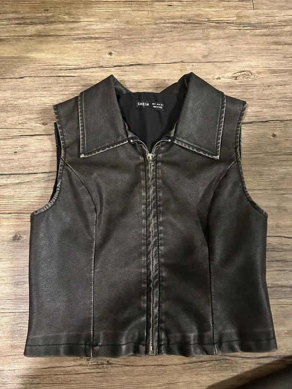 Shein Leather Set Two-Piece - Image 2