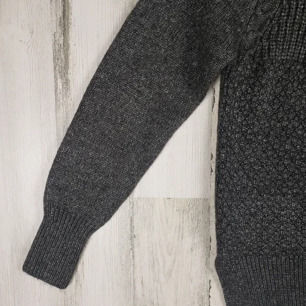 NWT St. John's Bay Gray Metallic Heavyweight Crew Neck Sweater Womens Size Small - Image 4