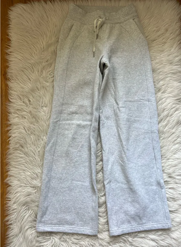 Lululemon Scuba Pants Wide-Leg - Image 2