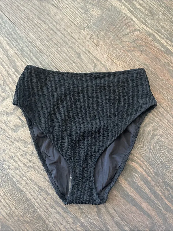 Show Me Your Mumu Sail Bikini Bottoms size Large L Black Scrunch high waist swim - Image 5