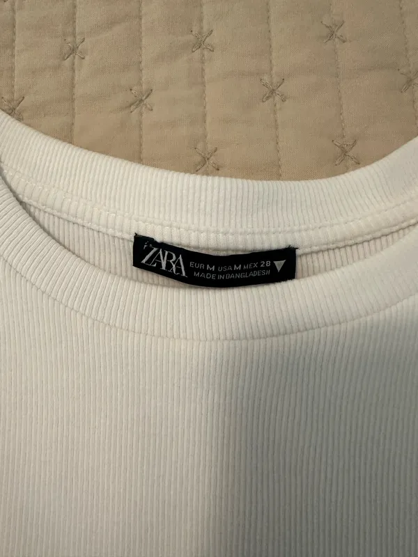 ZARA White Flutter Sleeve Crop Top - Image 2