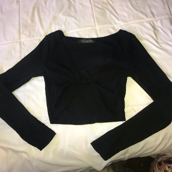 White Fox Front tied crop top - Image 2