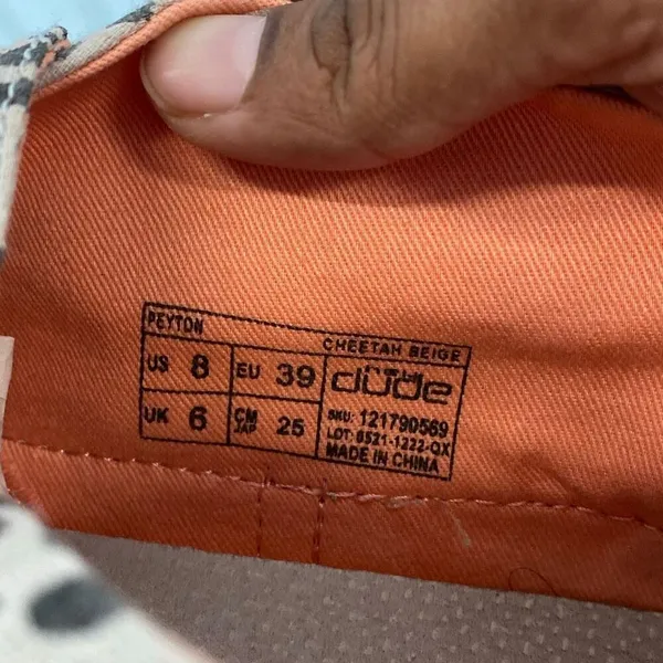 Hey Dude Peyton slip on shoes women’s size 8 - Image 6