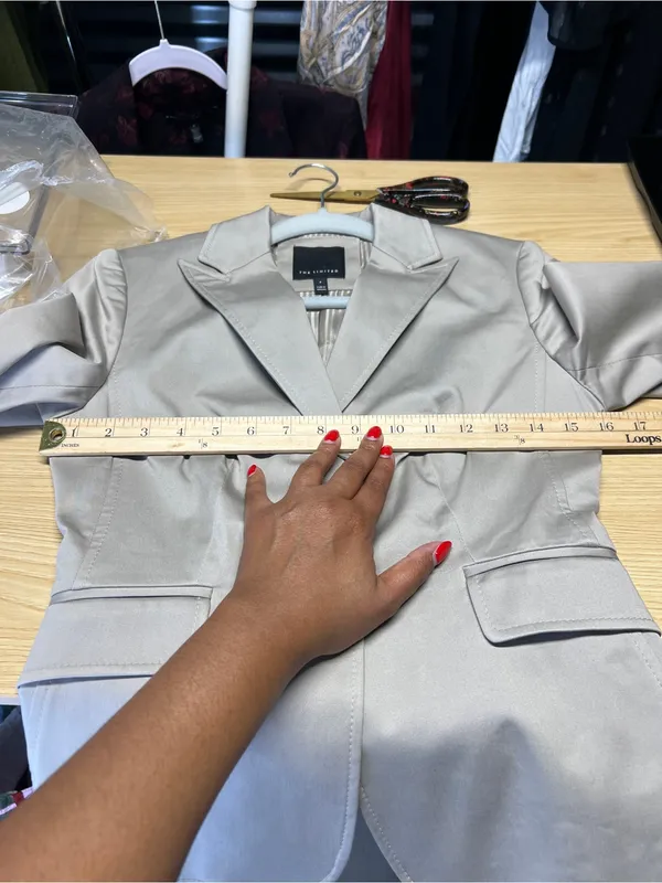 The‎ Limited Tan Stretch Cotton Fitted Blazer Size 2 - Image 12