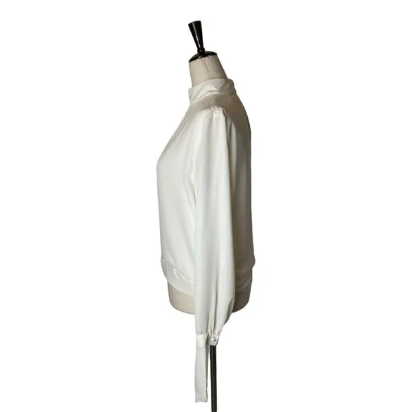 Krisa Ivory Cream‎ High Neck Keyhole Cut Out Front Tie Waist Blouse Size XS - Image 7