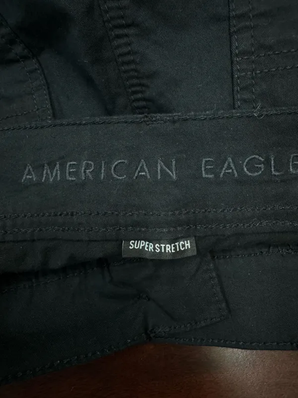 American Eagle Super Stretch Black Cargo Joggers Size 0 - Image 4