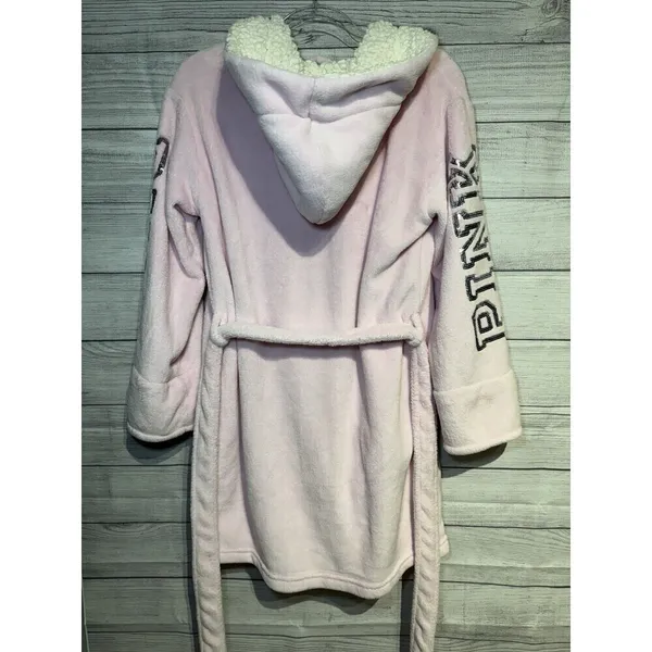 PINK Victoria's Secret Fleece Robe Size XS/S Pink Bling Belted Sherpa Hood - Image 3