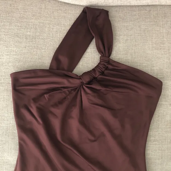 New NWOT Abercrombie & Fitch Stretchy Asymmetrical Tank Top Brown Small - Image 2