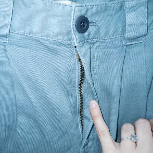 Madewell Overcast Green Garment-Dyed Tapered Chino Pants Size 25 - Image 4