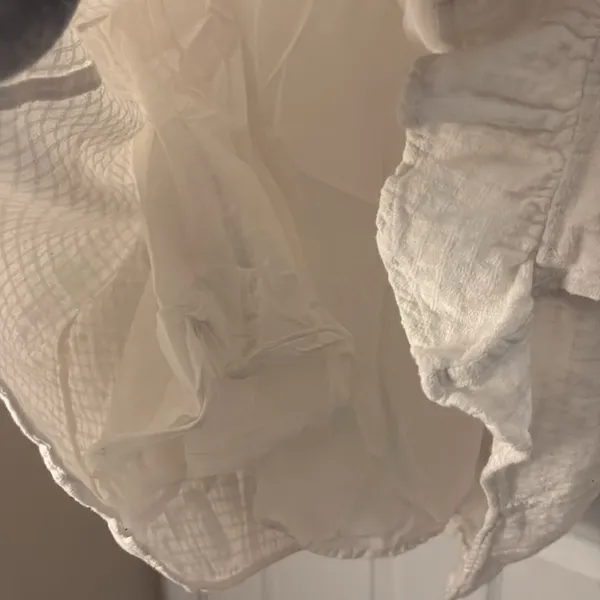 FREE PEOPLE 100% Cotton Beach Cover Up White Size Medium - Image 3