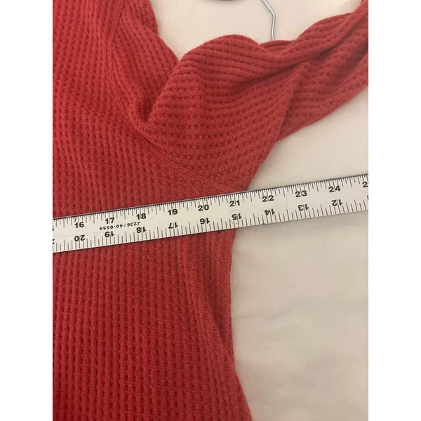 We The Free People Thermal Waffle Knit Tunic L Red Cowl Neck Boho Rustic Fall - Image 7