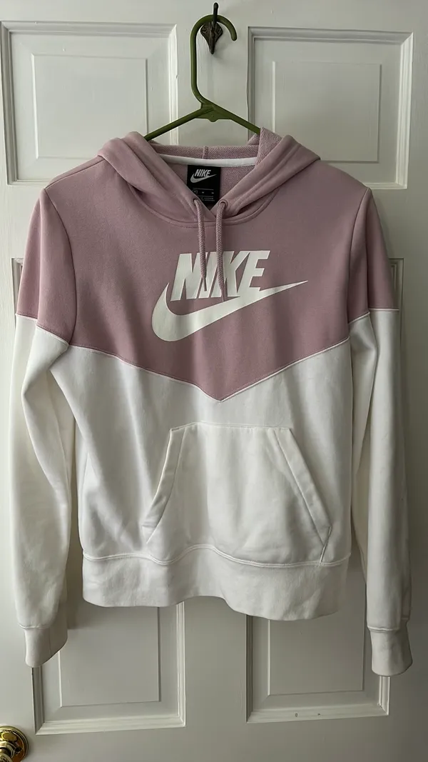Nike Two-Tone Sweatshirt  - Image 3