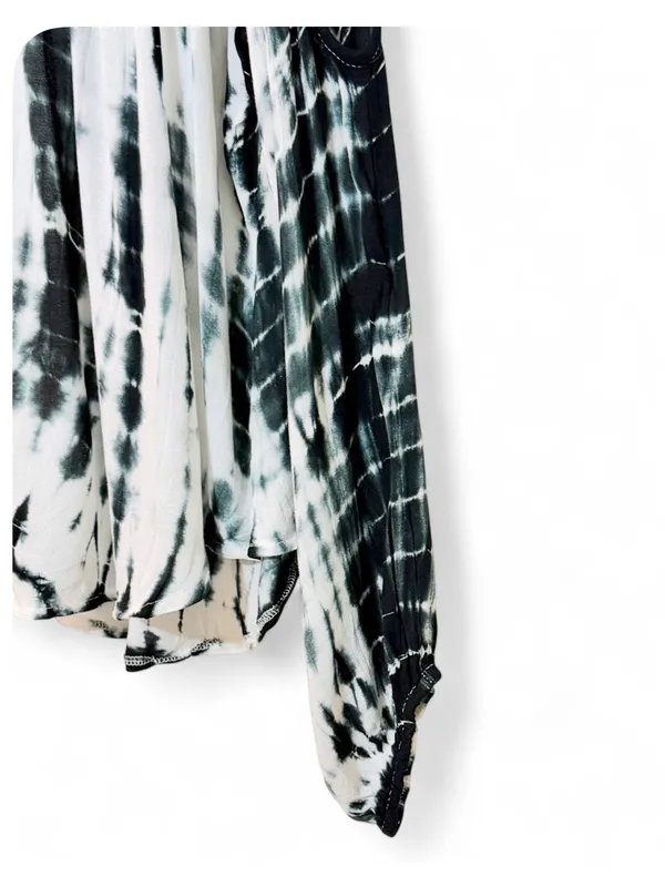 Elan Woman’s Boho White/Black Tie Dye Cold Shoulder Peek-A-Boo Blouse Top Size M - Image 7