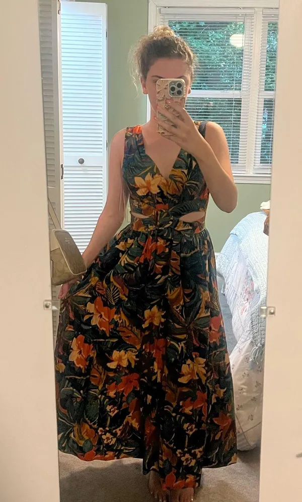 These Three Boutique midi dress - Image 5