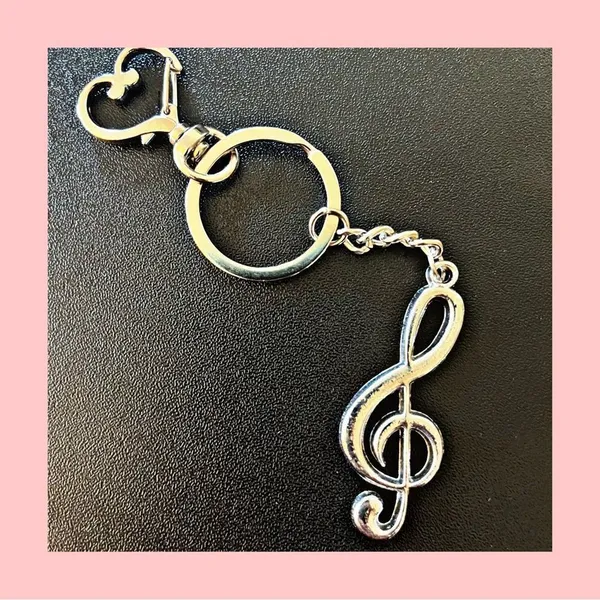 *30off3* Wicked Double Sided Keychain. Musical Theater Fan Will Love Their Gift. - Image 2