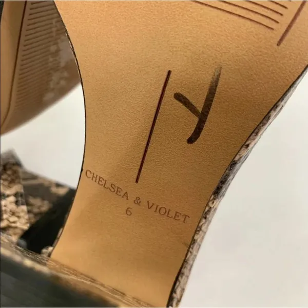 Chelsea & Violet Tara Snake Print Block Heel Sandal 6 NWT - Image 9