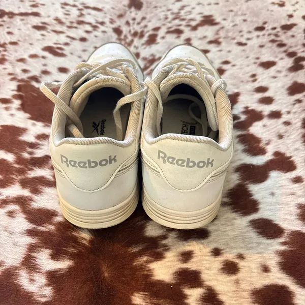 Vintage Reebok Club‎ MEMT white sneakers size 7.5 Women's - Image 4
