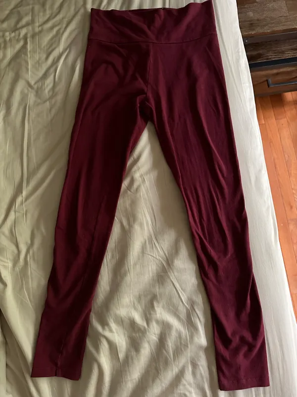 Red Leggings - Image 4