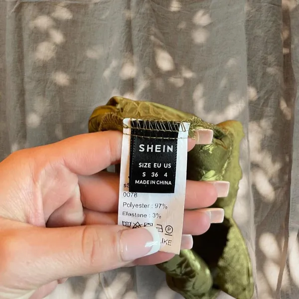 SheIn Olive Green Satin Lace Cami Top Y2K Yoga Mom Aesthetic - Image 7