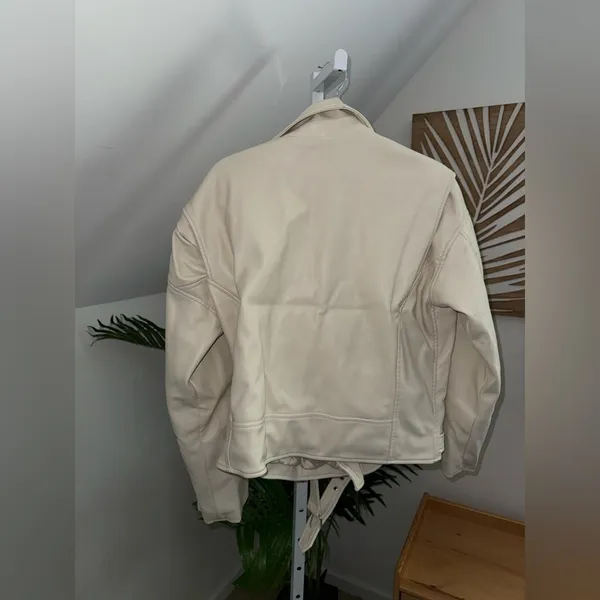 Good American Oversized Faux‎ Leather Moto Jacket- White Womens XXS - Image 7