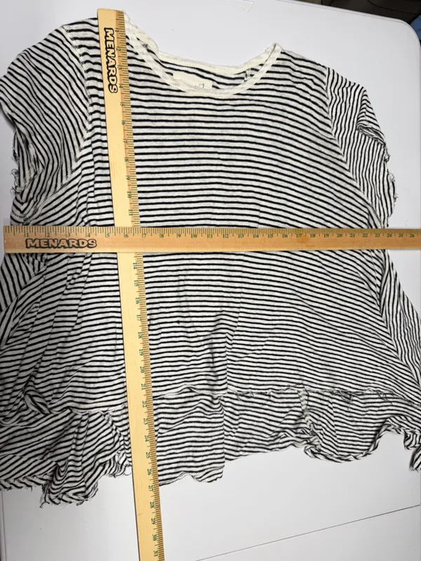 We The‎ Free Womens medium Black white stripe Short Sleeve Asymmetrical shirt - Image 2
