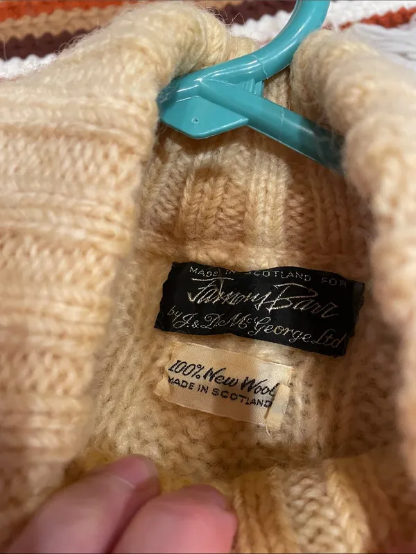 Vintage women’s Cream Cable Knit Sweater wool - Image 3
