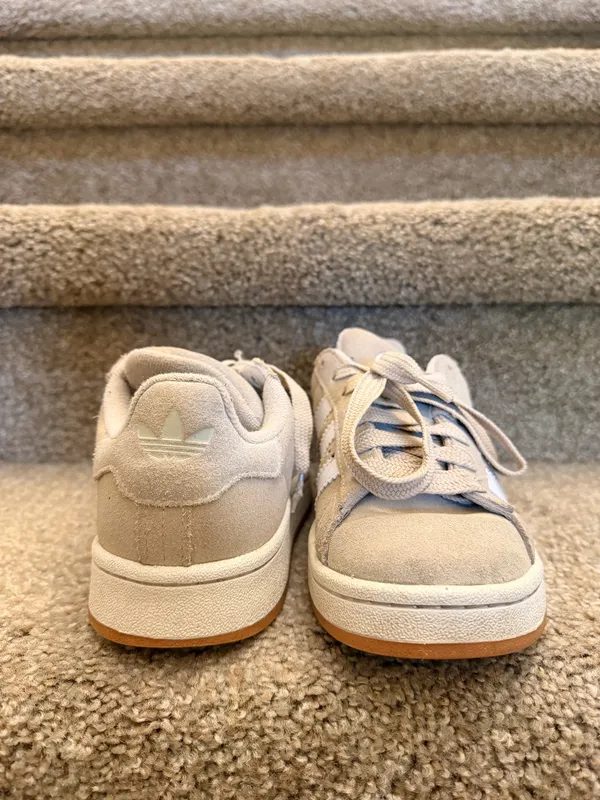 Tan adidas campus  - Image 4