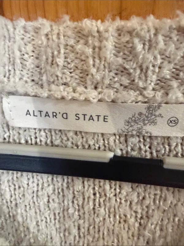 Altar’d state Cameron oversized sweater size xsmall . - Image 2