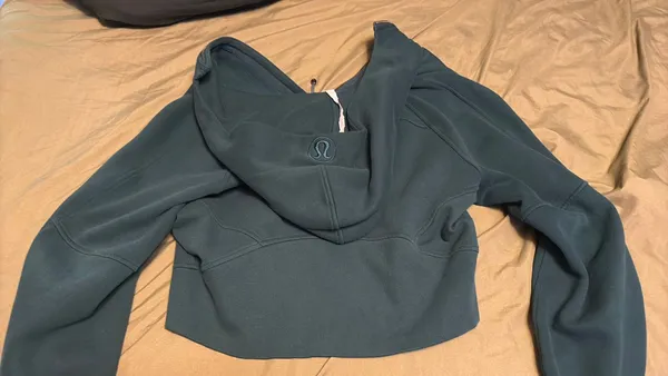 Lululemon Scuba Half-Zip - Image 4