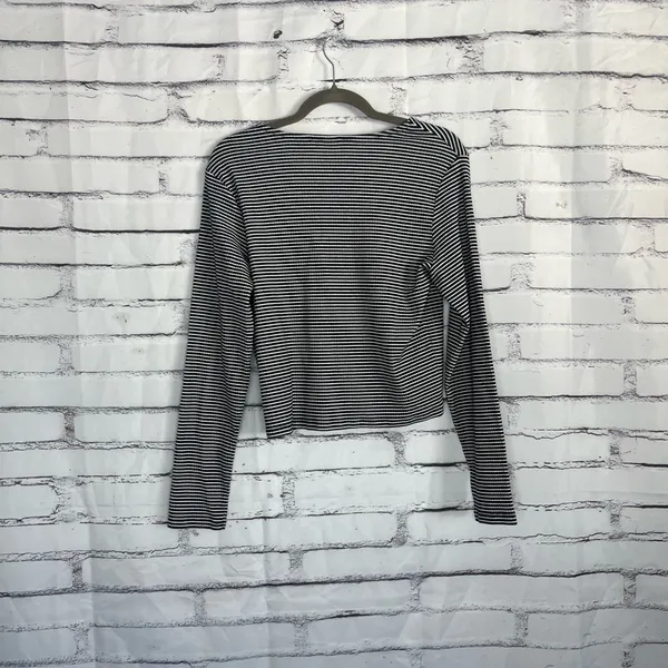Levi’s Black White Stripe Ribbed Button Front Long Sleeve Women’s Large Top Y2K - Image 10