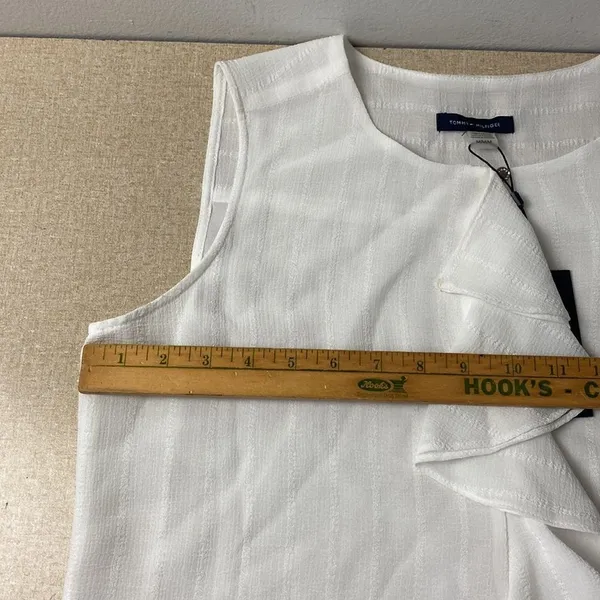 TOMMY HILFIGER White Sleeveless Ruffle Front Top M Lined Blouse - Image 12