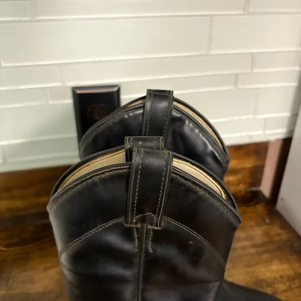 Laredo Black Boots Size‎ 6.5 - Image 6