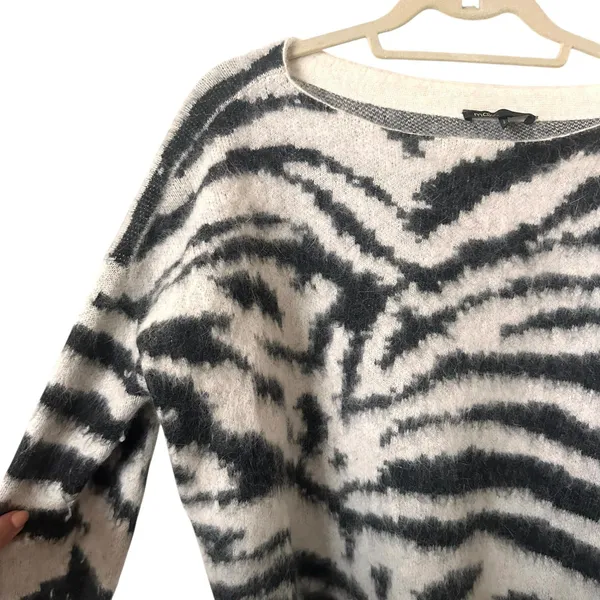 MAJE Angora Zebra Print‎ Sweater Sz 1 (Small) - Image 4