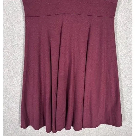 Altar’d State Dress Sz Medium Burgundy Scalloped Neckline Preppy Party Career - Image 3
