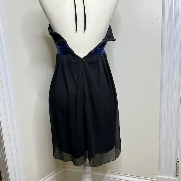 I.N. San Francisco cocktail dress size 3 Ties around neck pleats black blue - Image 6