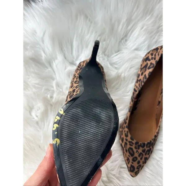 H&M animal print heels size 37 or 6 1/2 - Image 3