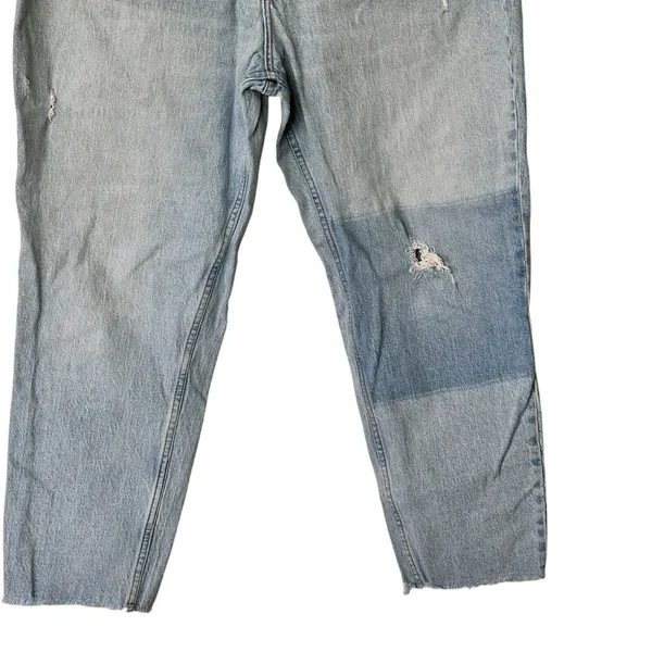 Abercrombie & Fitch The mom jeans 33 High Rise Curve Love Repair Patch Jeans - Image 7