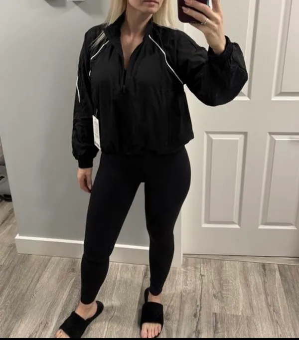 Lululemon Windbreaker - Image 4