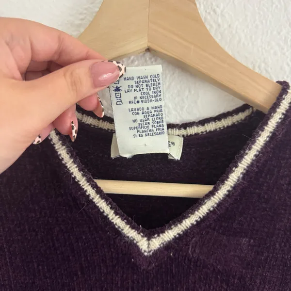 WHITE STAG Vintage 90s Dark Purple Fair Isle Soft V Neck Sleeveless Sweater Vest - Image 6