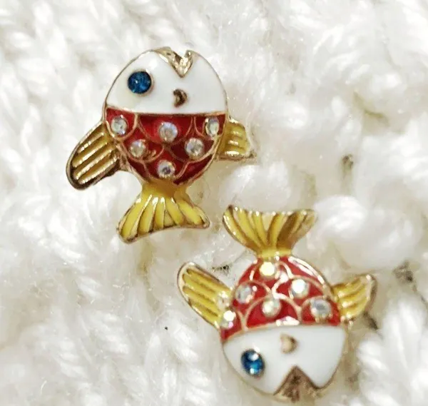 Icing MERMAIDMERCHANT Boutique Nautical Jeweled Fish Enameled Stud Earrings - Image 6