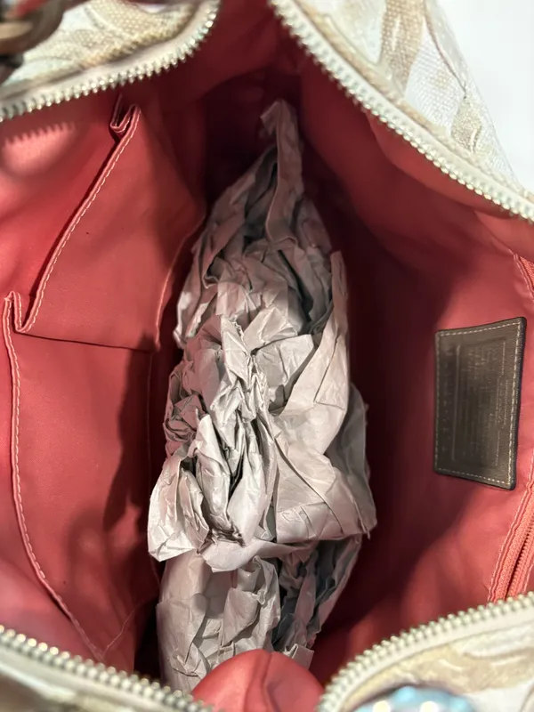 Coach hobo purse - Image 5