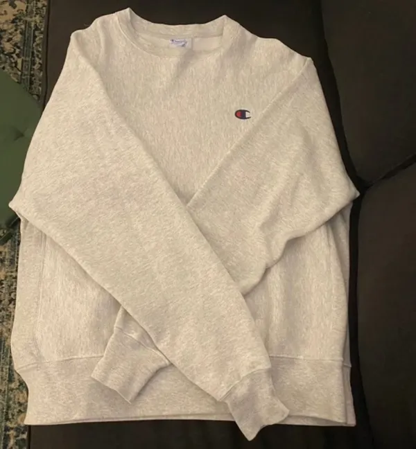 Champion reverse weave light grey crewneck - Image 2