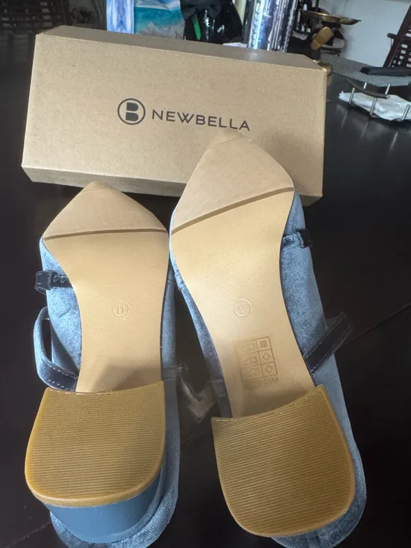 Newbella grey Mary Jane velvet slip on size 11 - Image 2