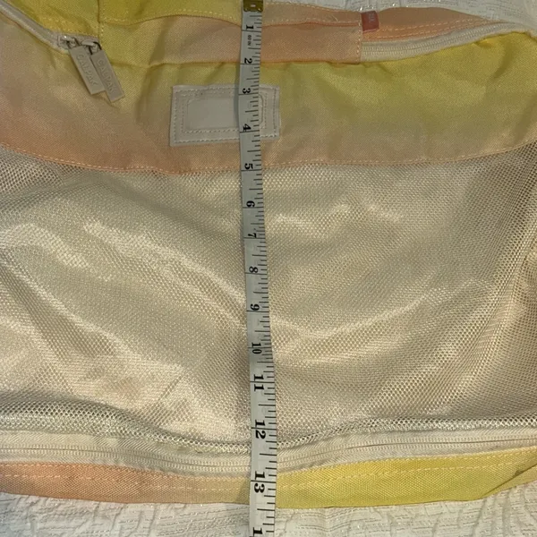CALPAK‎ Travel Tie Dye Mesh Cube Organizer Bag - Image 9