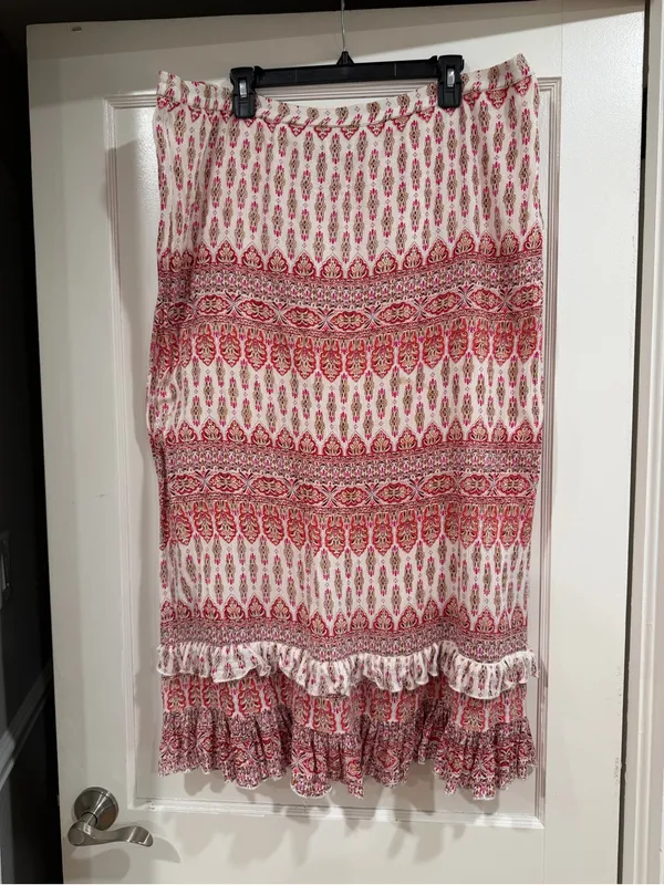 Women's Maxi Skirt in Pink and Cream Boho Print - Image 2