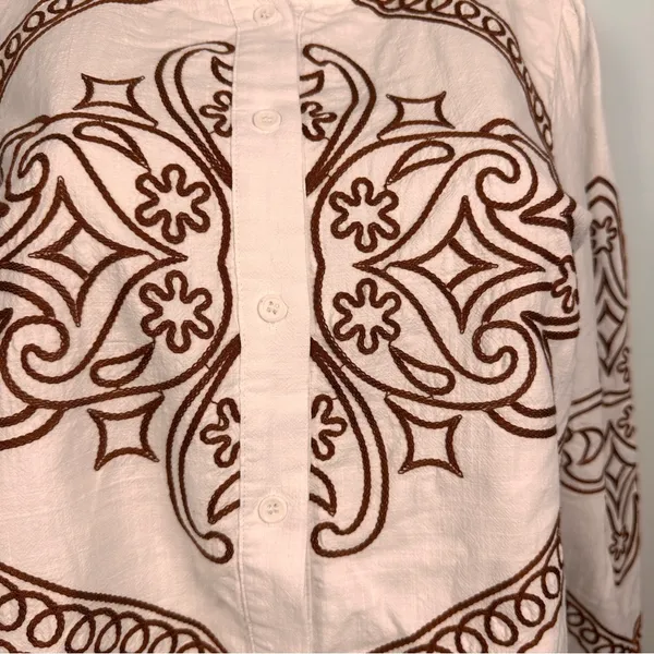 &Merci Embroidered Womens Top Blouse Sz M 100% Cotton White/Brown Puff Sleeves - Image 2