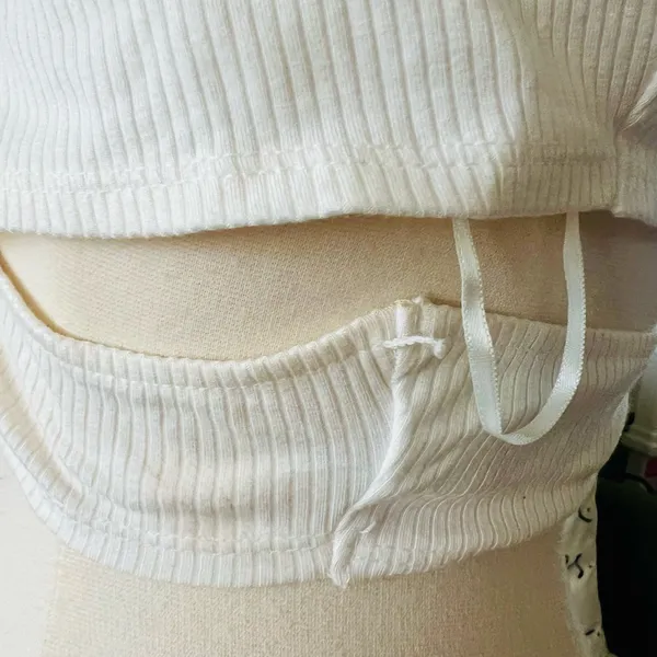 NWT Urban Outfitters Criss Cross Crop Top - Image 7