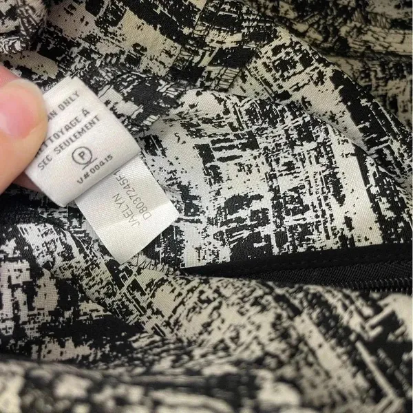 Diane von Furstenberg Jaelyn Sleeveless Flutter Dress Size 8 Sleeveless DVF - Image 2